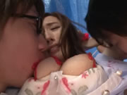 京香julia 被壞小孩玩弄曼妙身體和淫蕩胸部